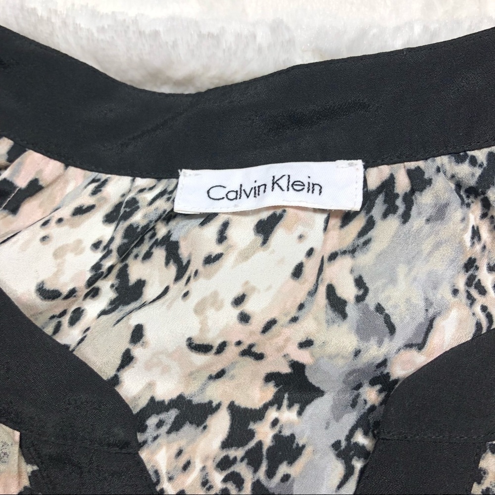 Calvin Klein Animal Print Sheer Blouse size Large - Picture 11 of 12